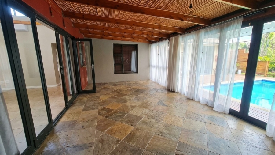 3 Bedroom Property for Sale in Hunters Home Western Cape